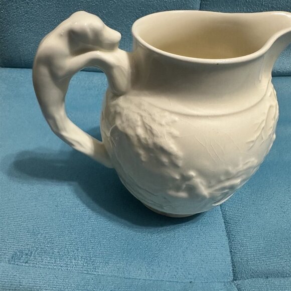 Wedgwood Etruria Pitcher Jug Dog Handle Hunt Scene Horse Off White 4" - Picture 2 of 8